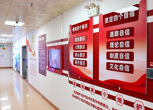 强化标杆引领，推进阵地建设